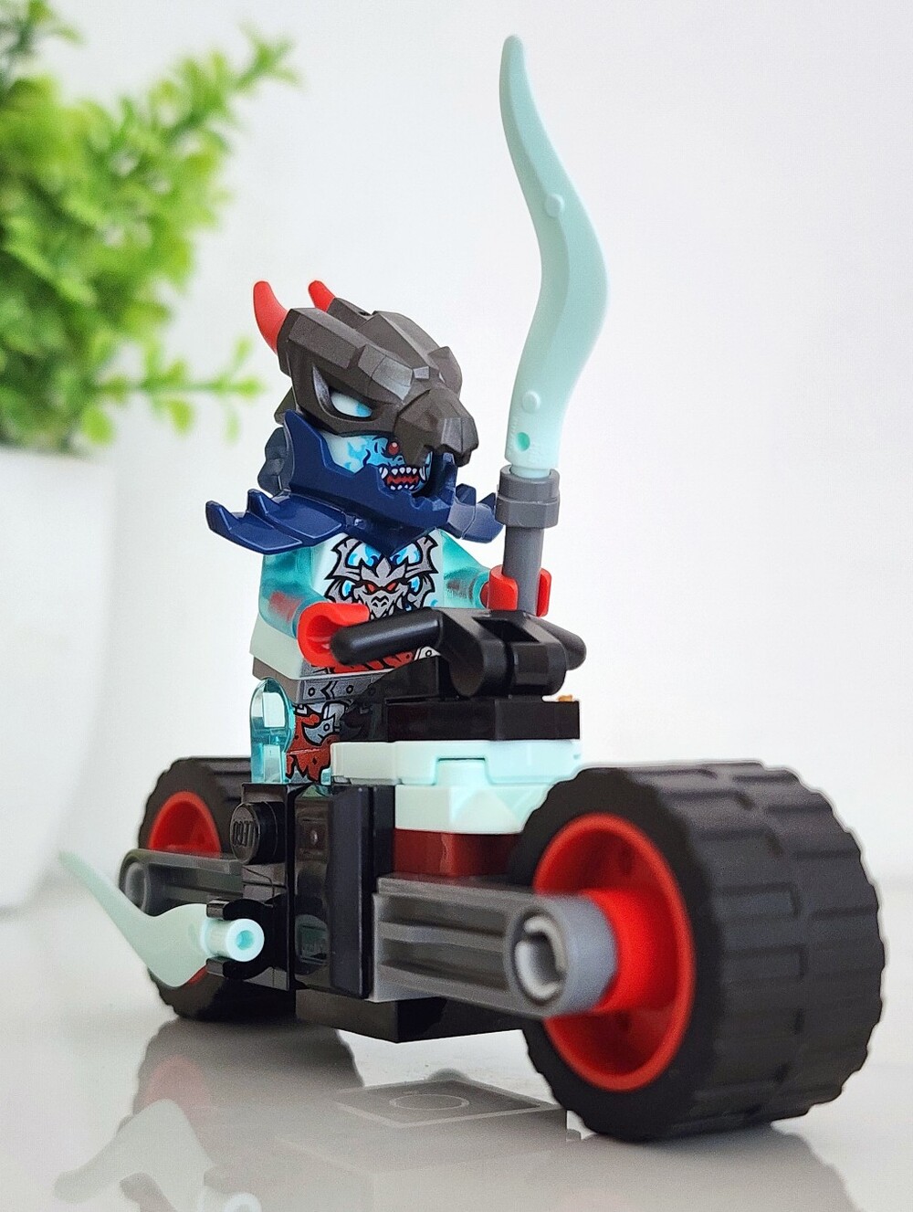 Authentic LEGO Ninjago Dragons Rising Spectral Dragonian Minifigure w/Motorcycle